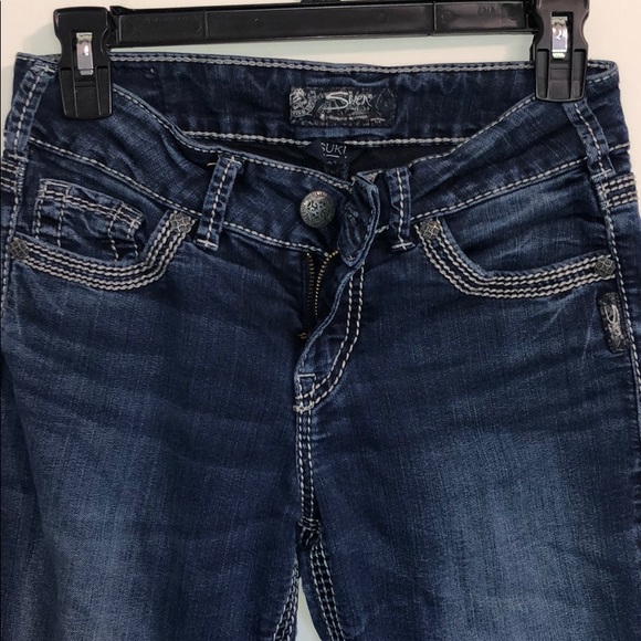 Silver Capris - Picture 3 of 6